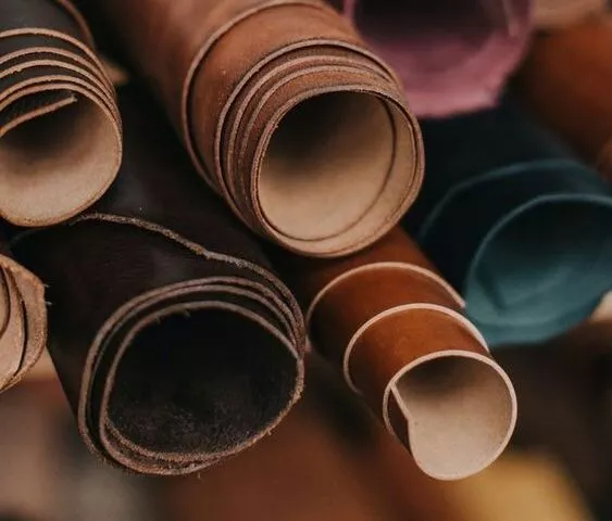 apa itu saffiano leather