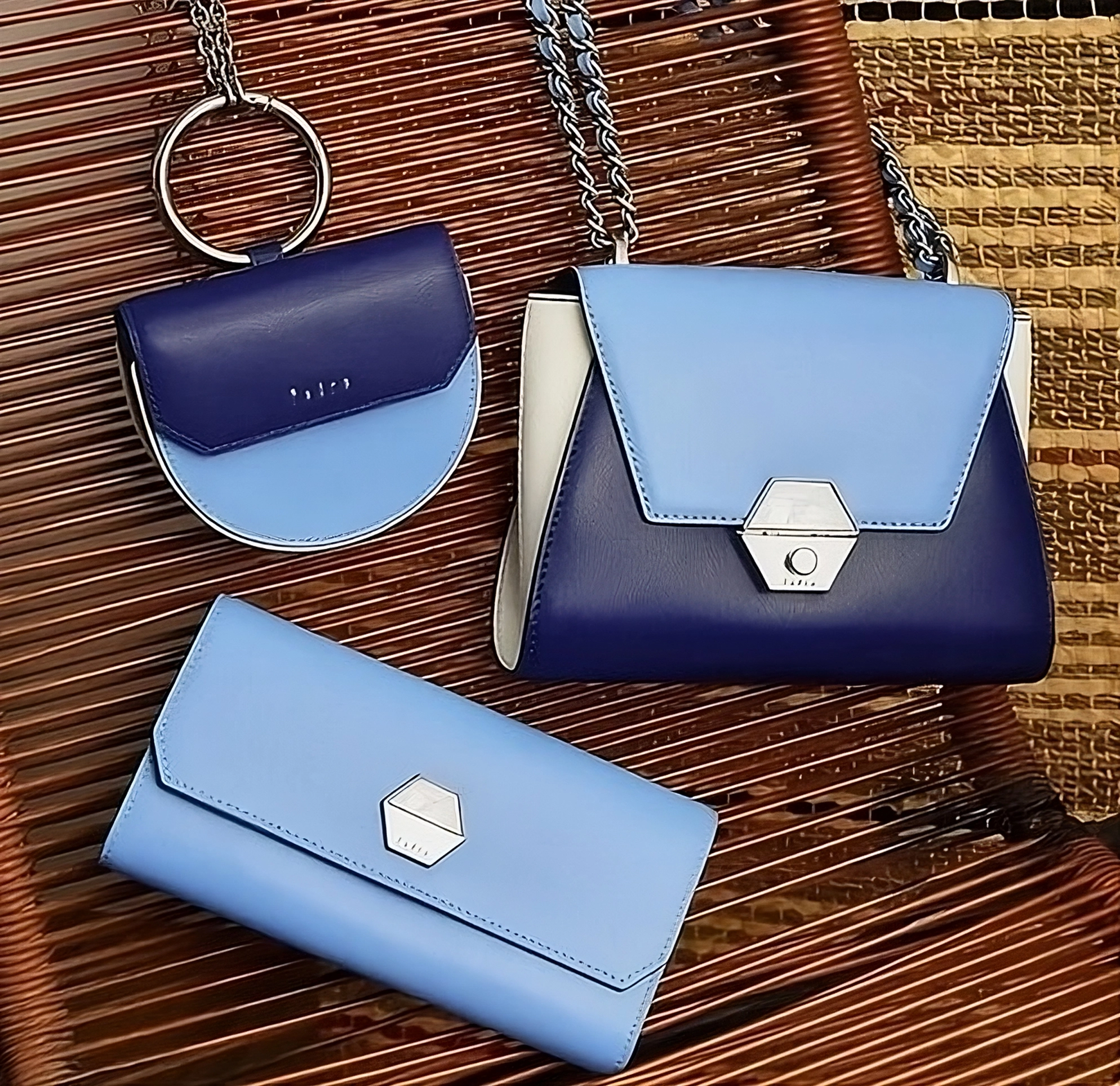 model tas untuk Pisces