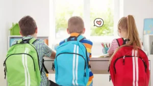 manfaat tas sekolah dari yayasan