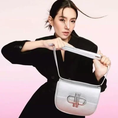 tas selempang wanita Pedro