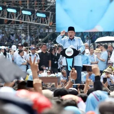 merchandise politik custom